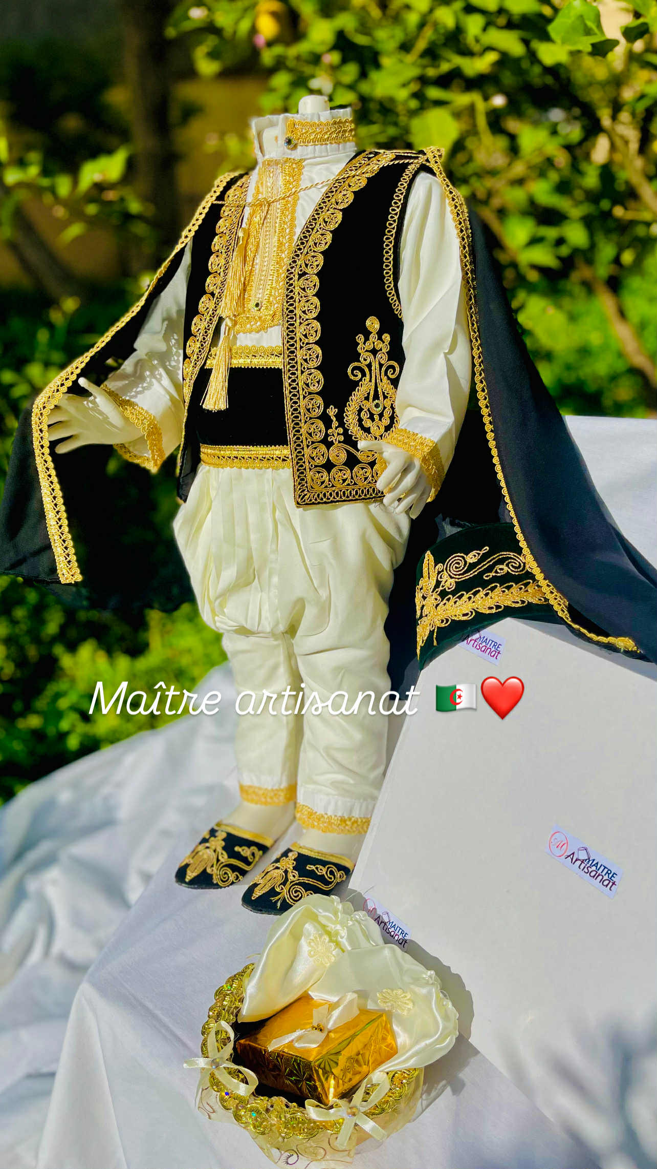 قورصو لباس تقليدي للاطفال منساب للختان و الحفلات يتكون من 10 قطع