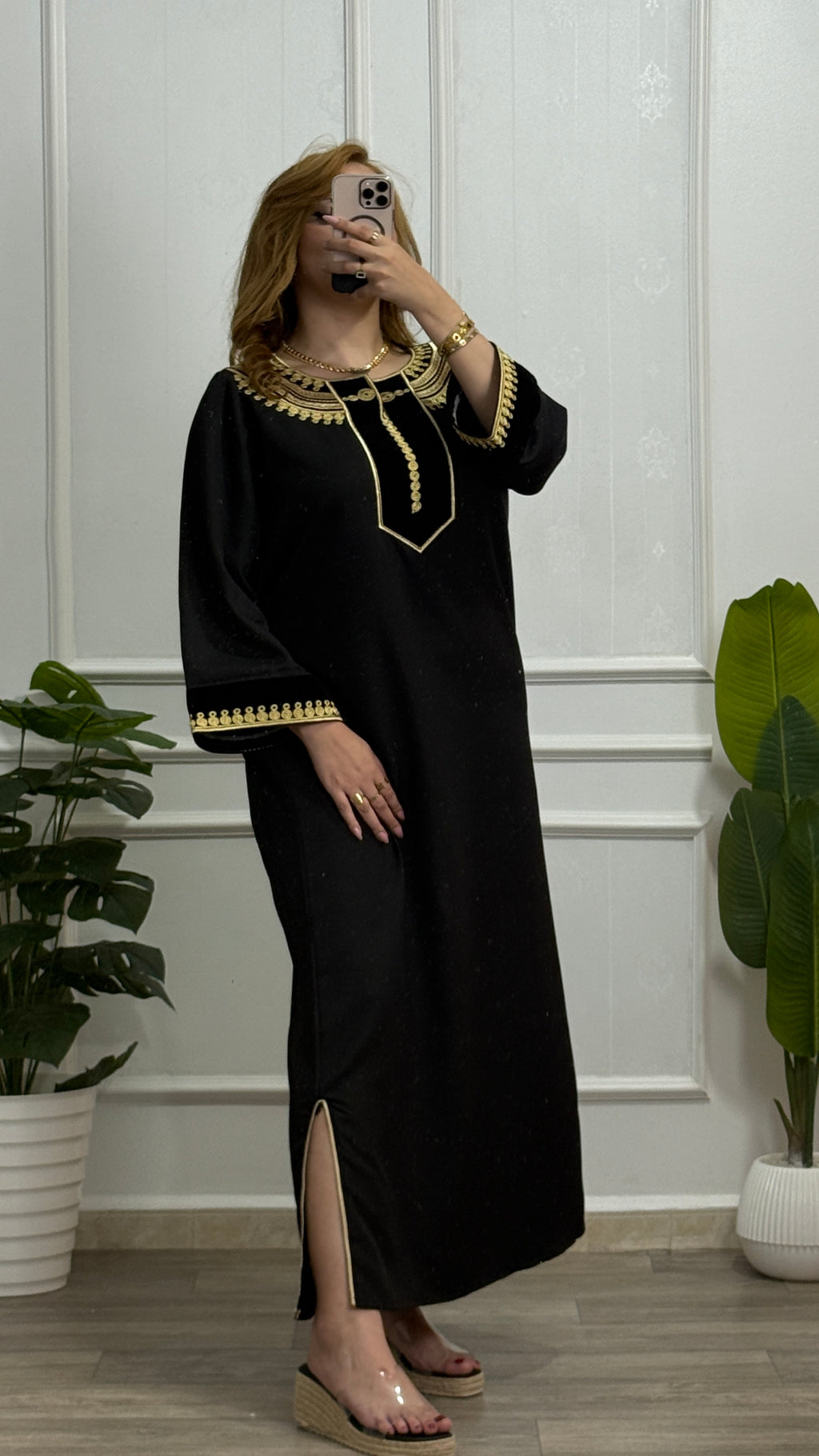 LA  ROBE ELIA التوصيل مجاني