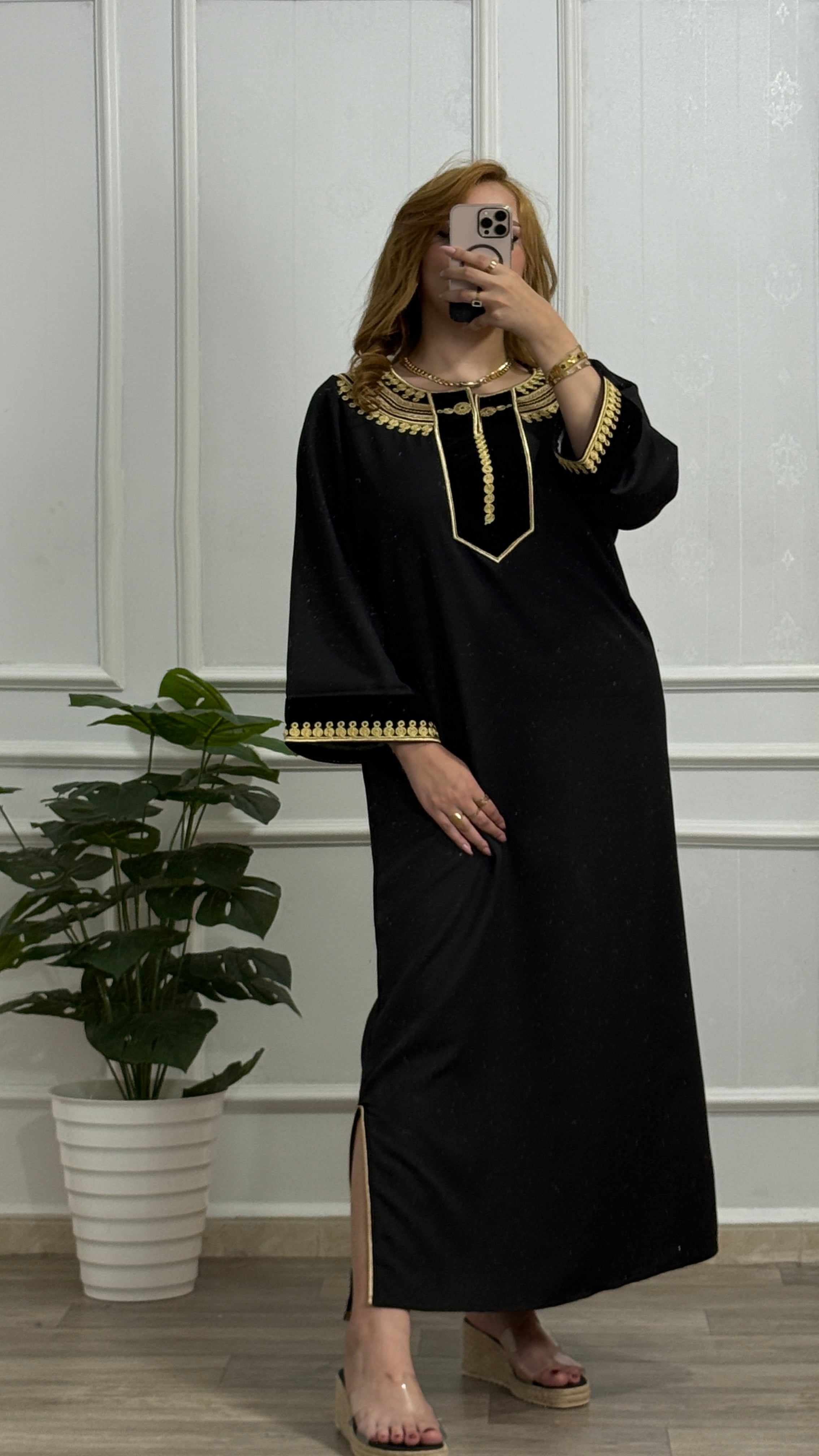 LA ROBE ELIA PROMO 30%التوصيل مجاني