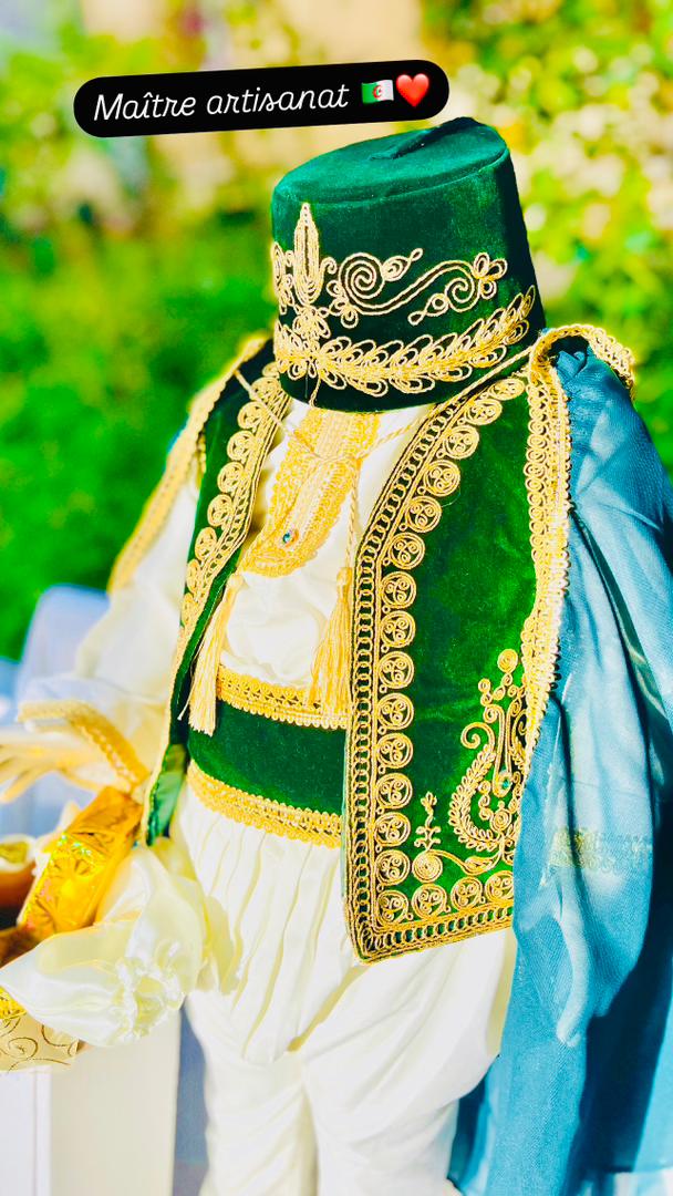 قورصو لباس تقليدي للاطفال منساب للختان و الحفلات يتكون من 10 قطع