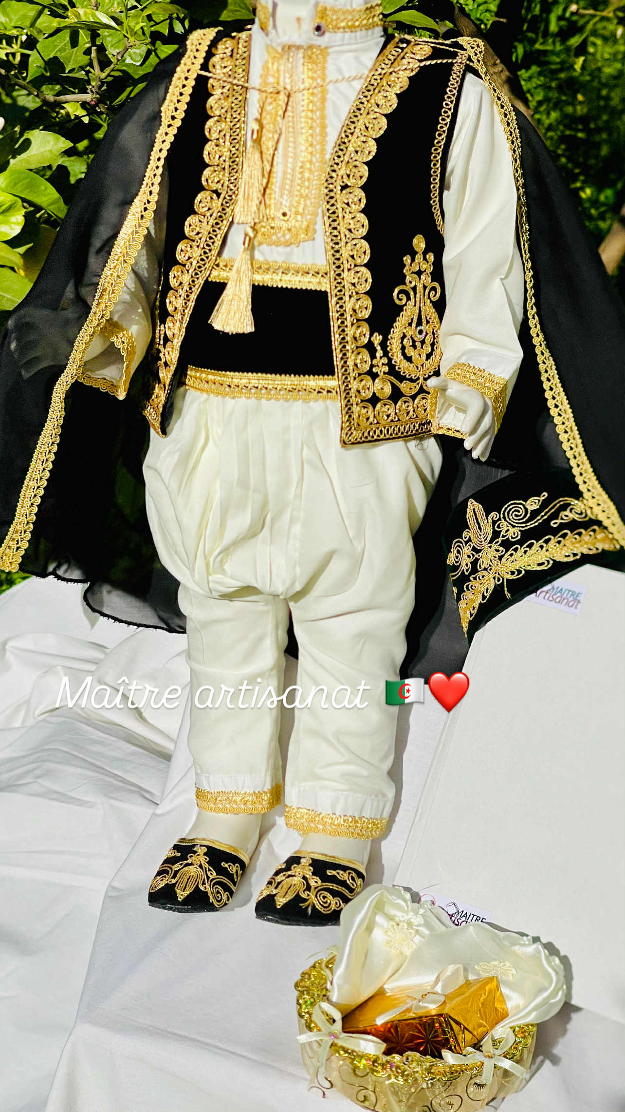 قورصو لباس تقليدي للاطفال منساب للختان و الحفلات يتكون من 10 قطع